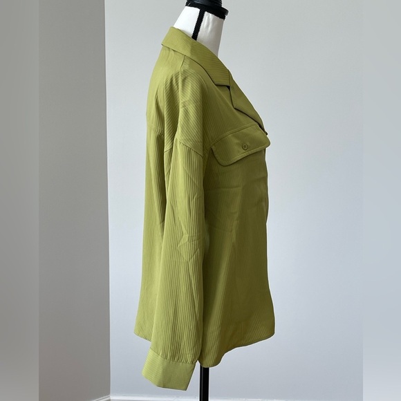 Lumiere New with tags size Medium green office career business blouse button up - Picture 3 of 13